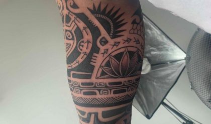 Maori-Tattoo-Linker-kompletter-Oberarm